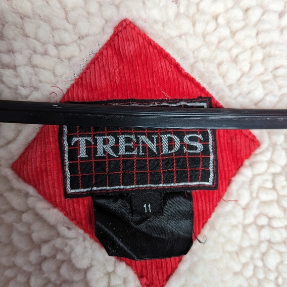 Vintage red corduroy jacket with Sherpa lining size 11 - Picture 14 of 16